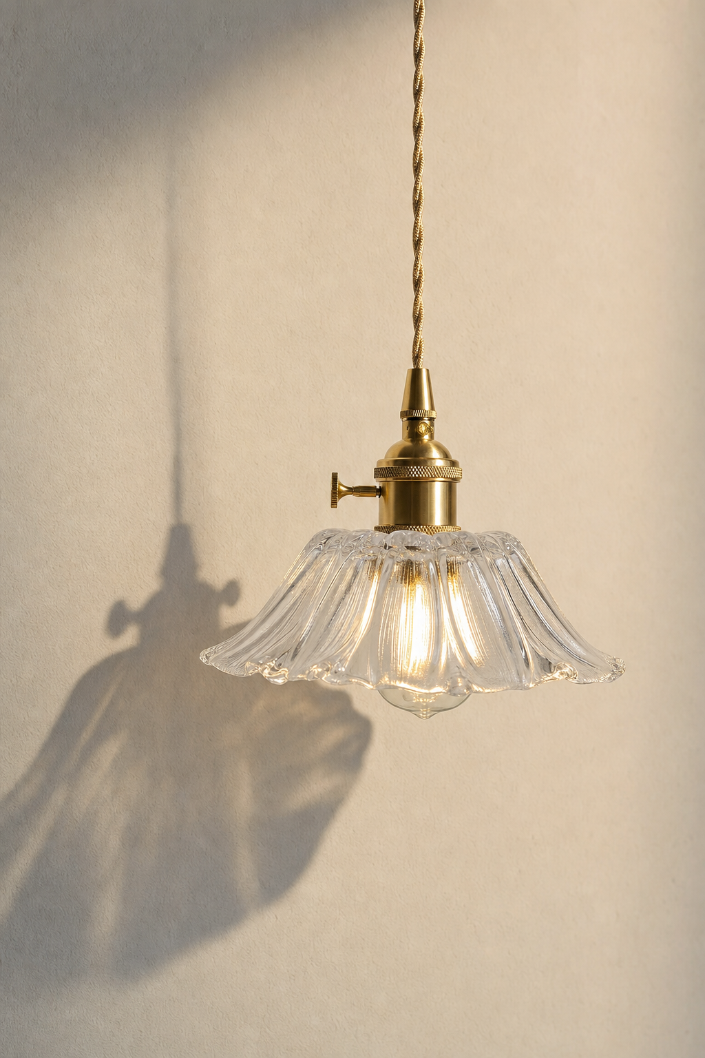 Abat-Jour Suspension en Verre Vintage – Milo Aube