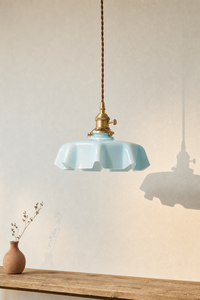 Abat-Jour Suspension en Verre Floral Beige – Celia Aube