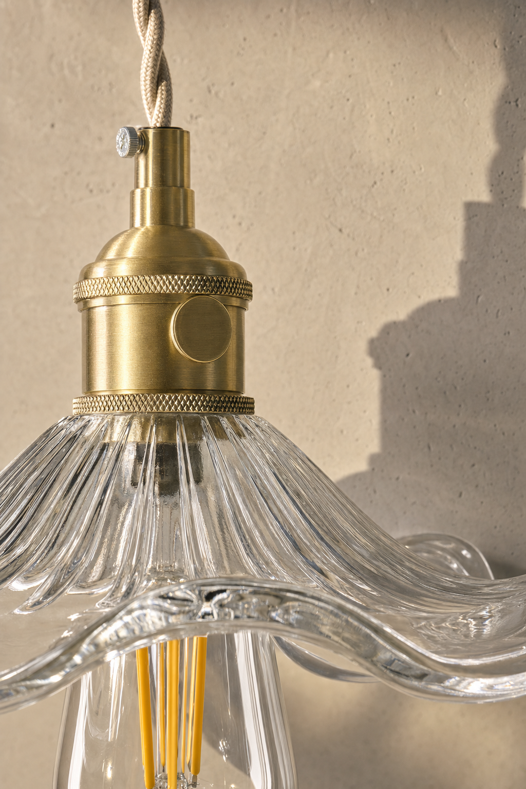 Abat-Jour Suspension en Verre Design Nordique Blanc – Milo Rive