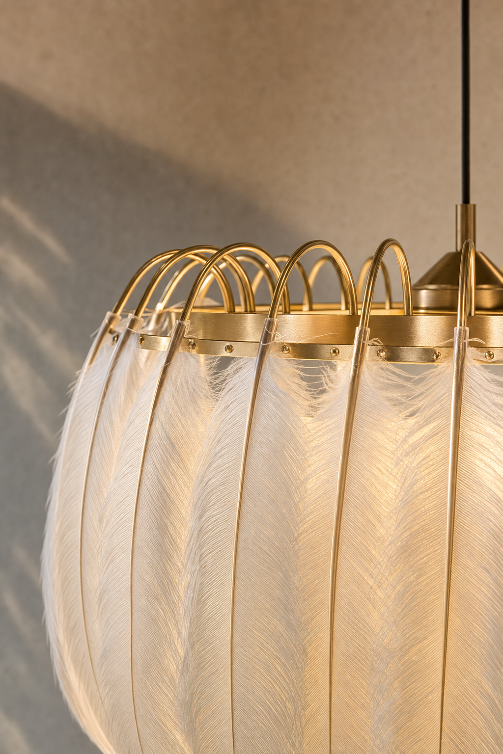 Abat-Jour Suspension en Plumes Design Nordique – Talia Rive