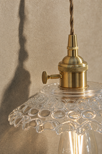 Abat-Jour Suspension en Verre Vintage Doré – Mira Éclat